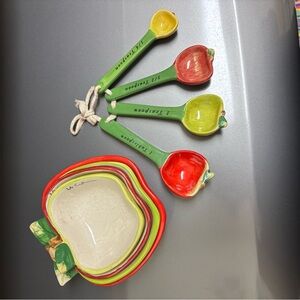 Pier 1 Ceramic Apple Shaped Measuring Spoons and Measuring Cups Set